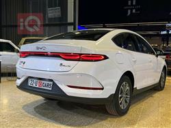 بي واي دي Qin Plus